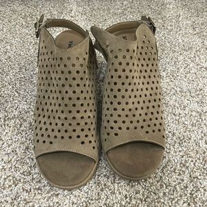 Sonoma heels size 8 1/2